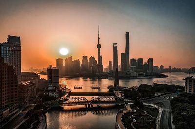 疫情下的上?？粘菍嶄? />
</a>
<span>疫情下的上海空城實錄</span>
<span>更新時間：2025-10-27 07:06:09</span>
</div>
</li>
<li>
<div   id=